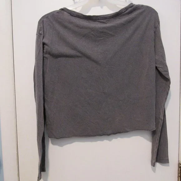 SOLD!*Thredup(PRICE IS FIRM!)PINK Victorias Secret Pastel Color Design Shirt - Picture 5 of 5